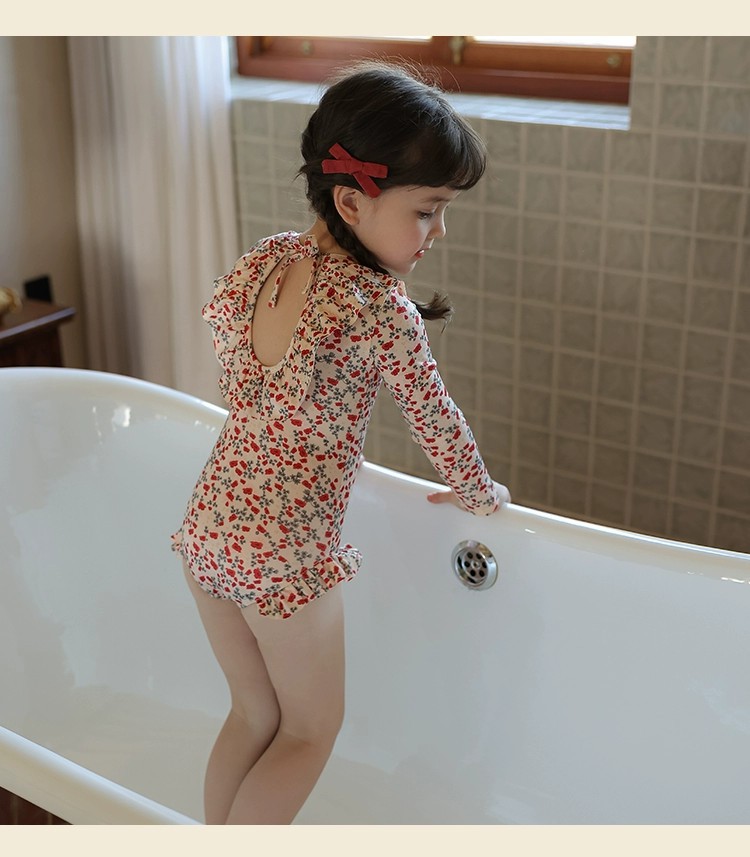 Kids swimwear